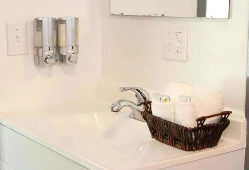 Deluxe Kolmen Hengen Huone, Bay Lodging Resort