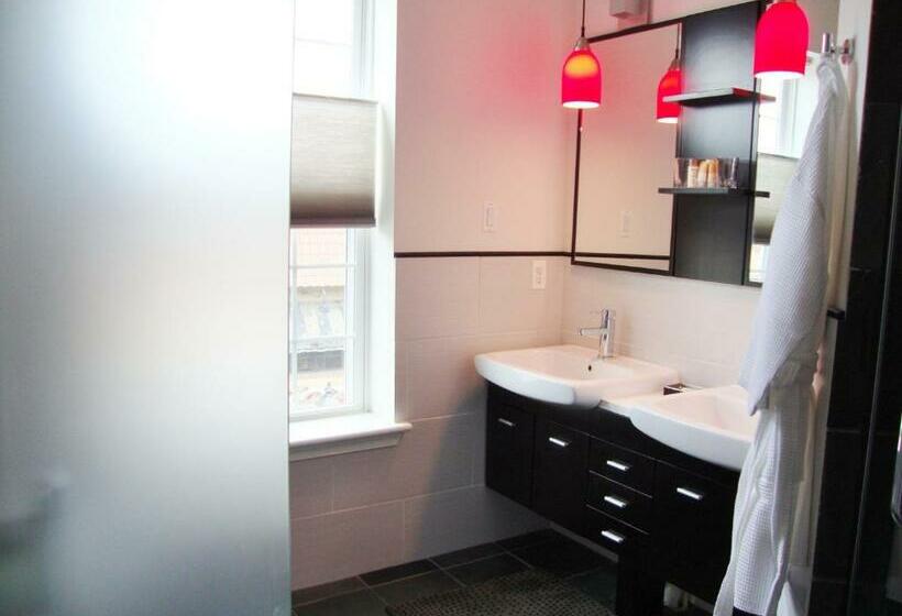 带大床的豪华间, Blancnoir