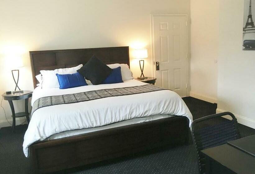 带大床的标准间, Blancnoir