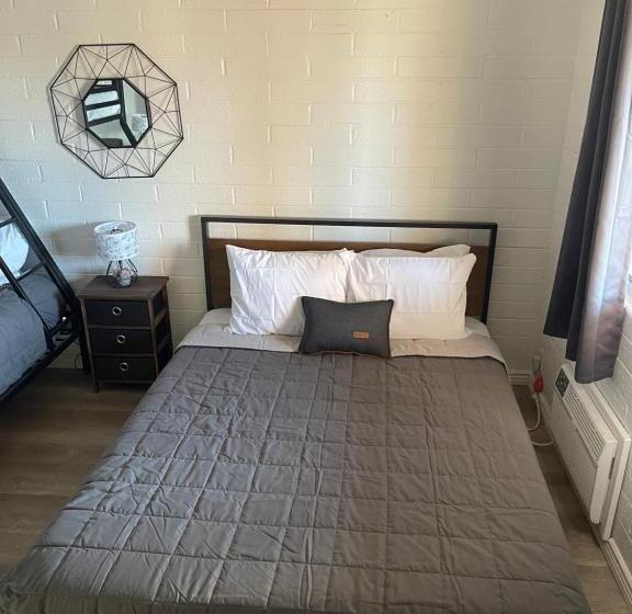 شقة غرفة نوم واحدة مزودة بشُرفة, Canyon S Edge Route 66 Motel