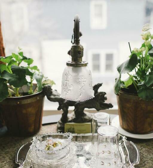 غرفة ديلوكس سرير ملكى, 10 Clarke