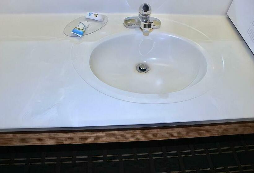 غرفة قياسية, Amerivu Inn And Suites