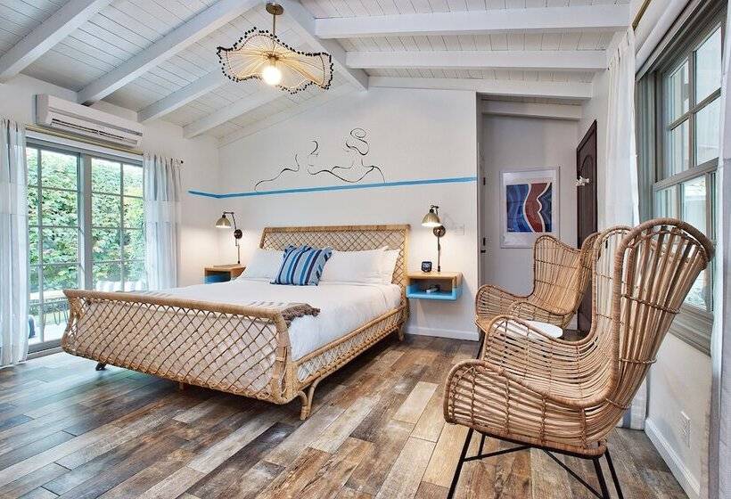 سوئیت با تخت بزرگ, Dive Palm Springs