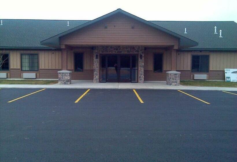 غرفة عائلية, Junction Inn Suites & Conference Center