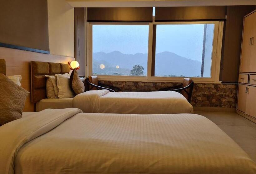 수피리어 룸 산전망, Rajpur Heights