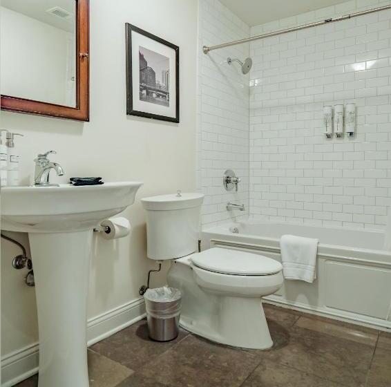 جناح 3 غرف نوم, The Guesthouse