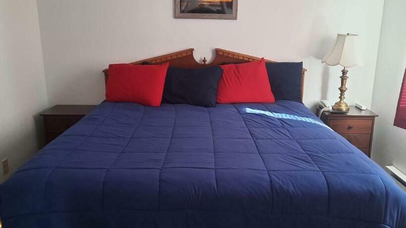 شقة غرفة نوم واحدة بالطابق الأرضى, Model Towne Inn