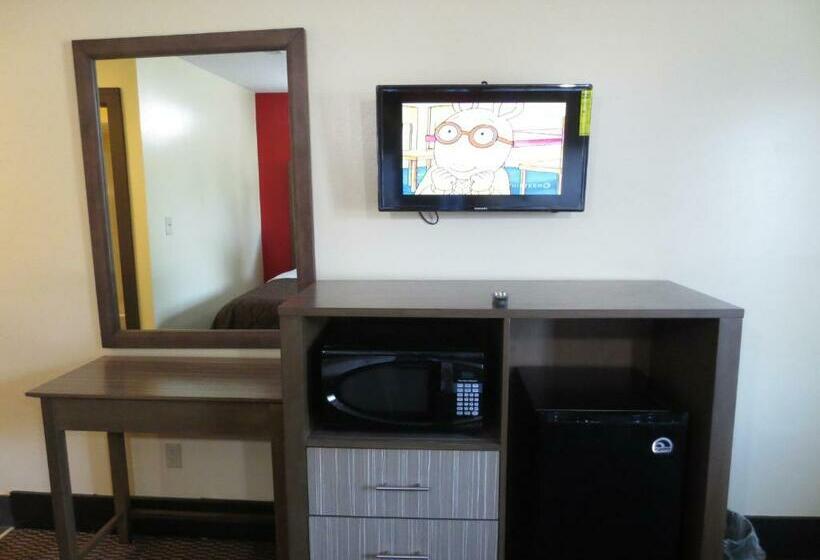 غرفة قياسية سرير كينج, Brick Motor Inn