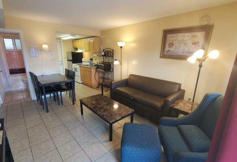 침실 2개 아파트, Sandbox Motel