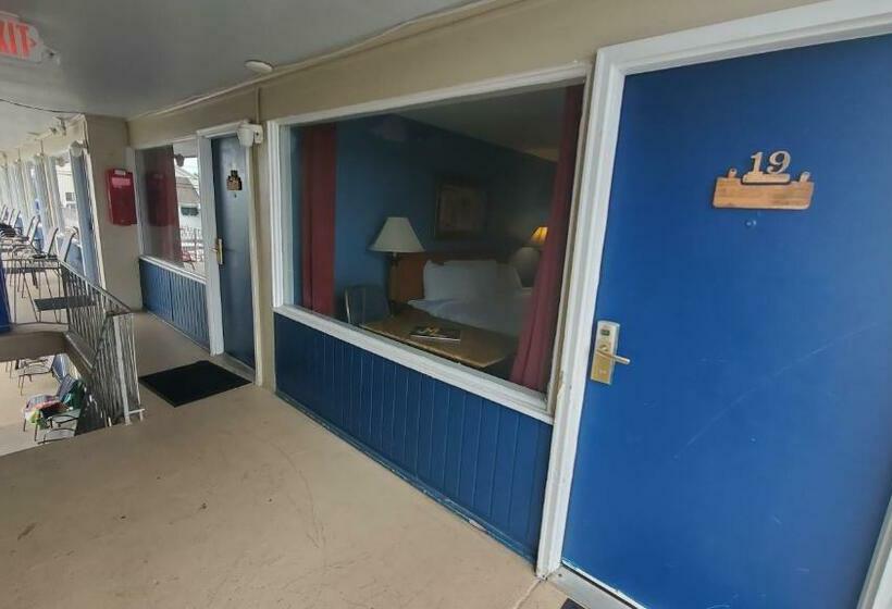 스탠다드 스튜디오 킹침대, Sandbox Motel