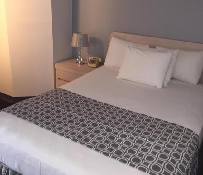 Deluxe Suite Sea View, Bal Harbour Hotels