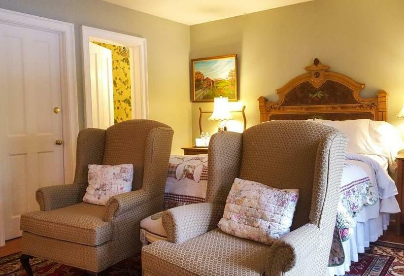 豪华房间, The White House Inn