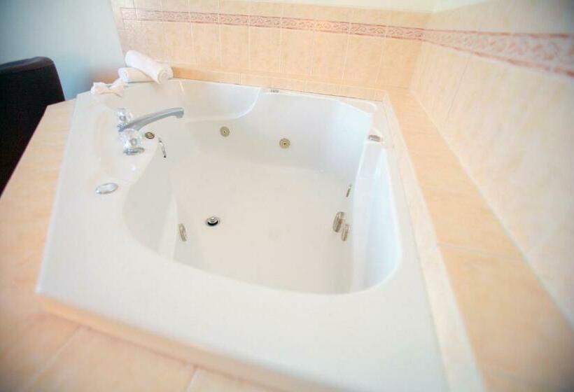 带大床的豪华间, Bolero Resort