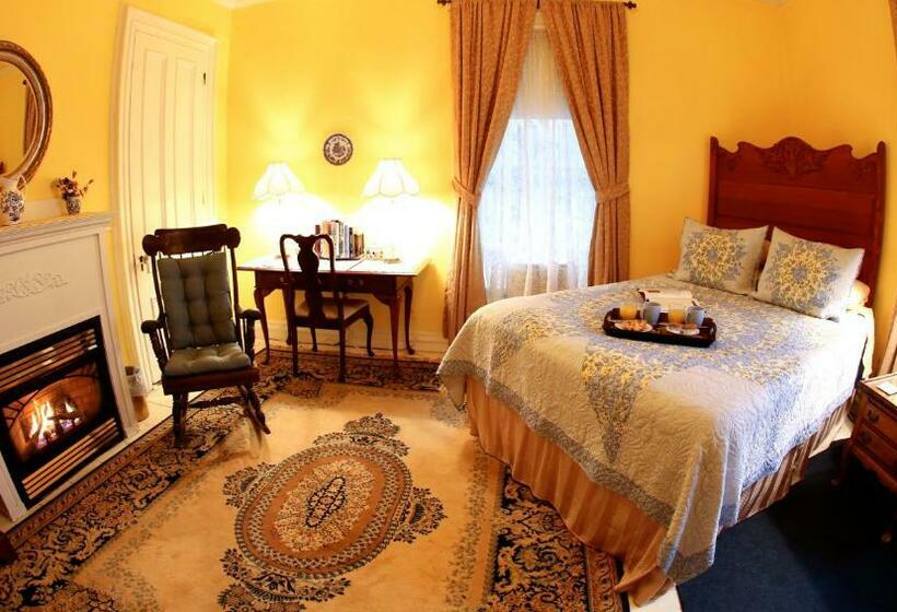标准间, Center Harbor Sutton House B & B