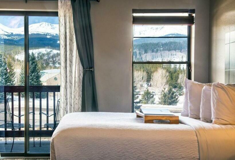 اتاق استاندارد با چشم‌انداز کوهستان, Breck Inn