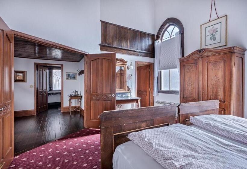 프레지덴셜 스위트, Pension Anna