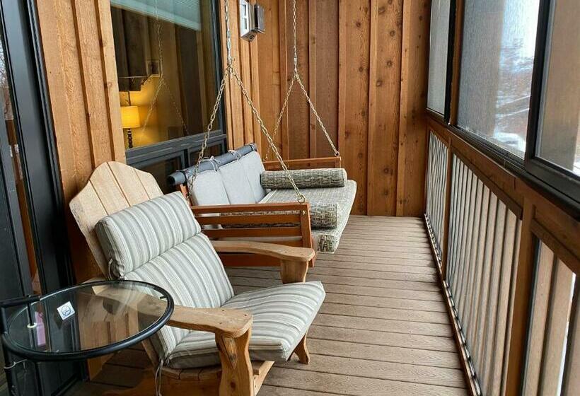 套房, Twisp River Suites