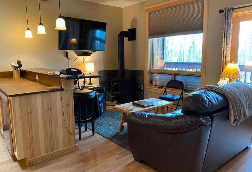 套房, Twisp River Suites