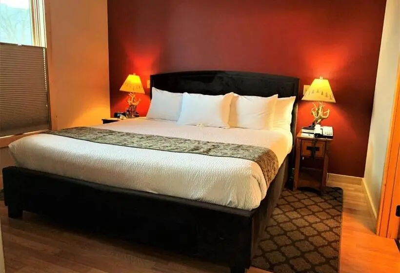 キングサイズベッドのスタンダードルーム, Twisp River Suites