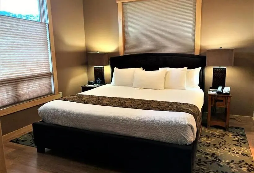 キングサイズベッドのスタンダードルーム, Twisp River Suites