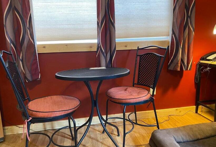 标准间, Twisp River Suites