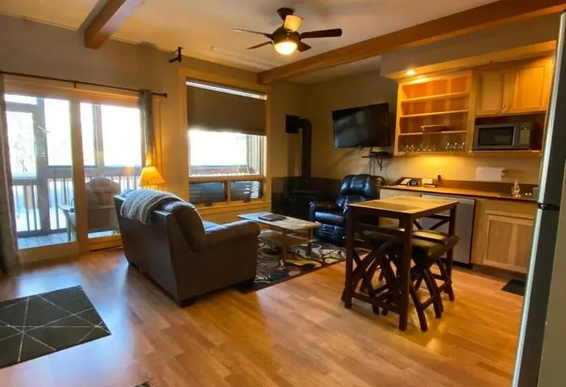 リバービュースイート, Twisp River Suites