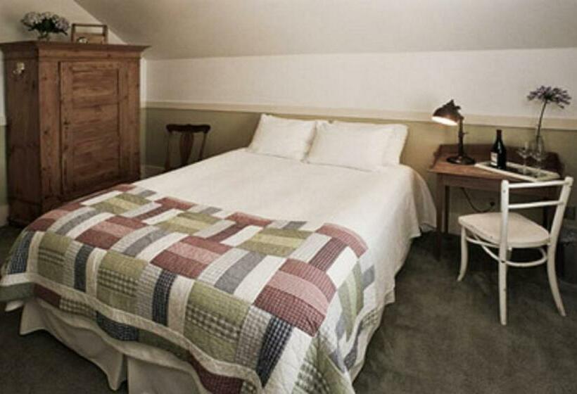 חדר סטנדרט, Valley Ford