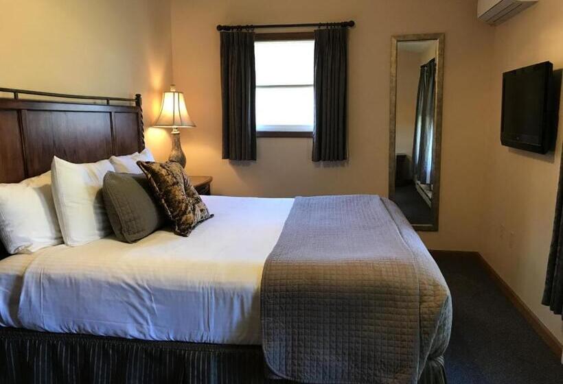 Люкс, Woodfield Manor   A Sundance Vacations Property