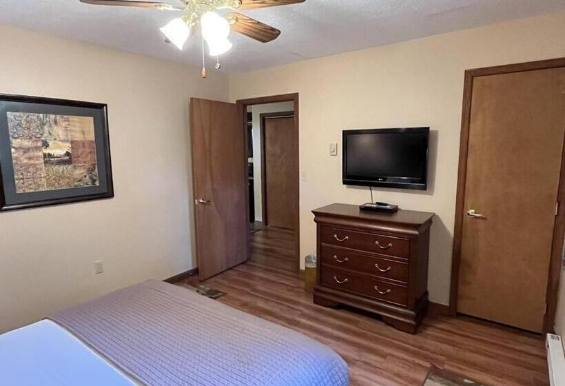 Lakosztály, Woodfield Manor   A Sundance Vacations Property