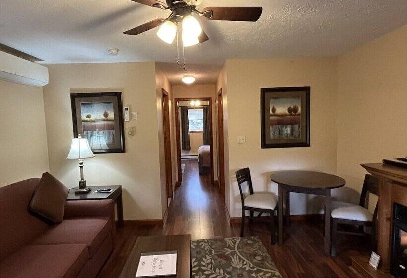 Дом 1 Спальня, Woodfield Manor   A Sundance Vacations Property