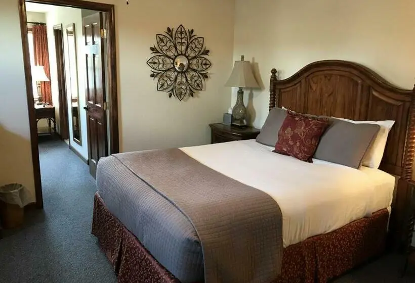 スイート, Woodfield Manor A Sundance Vacations Property