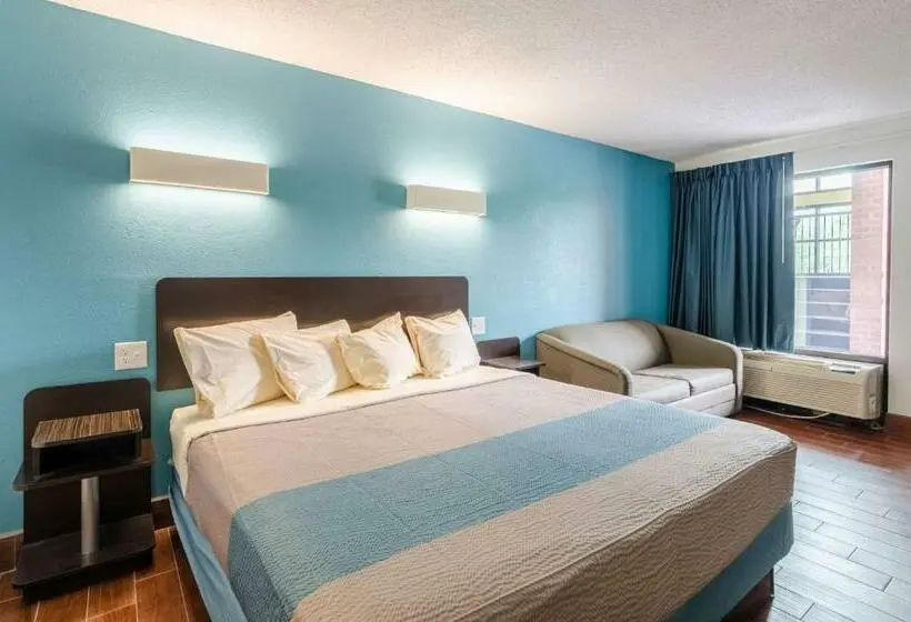 キングサイズベッドのスタンダードルーム, Motel 6 Lexington, Va