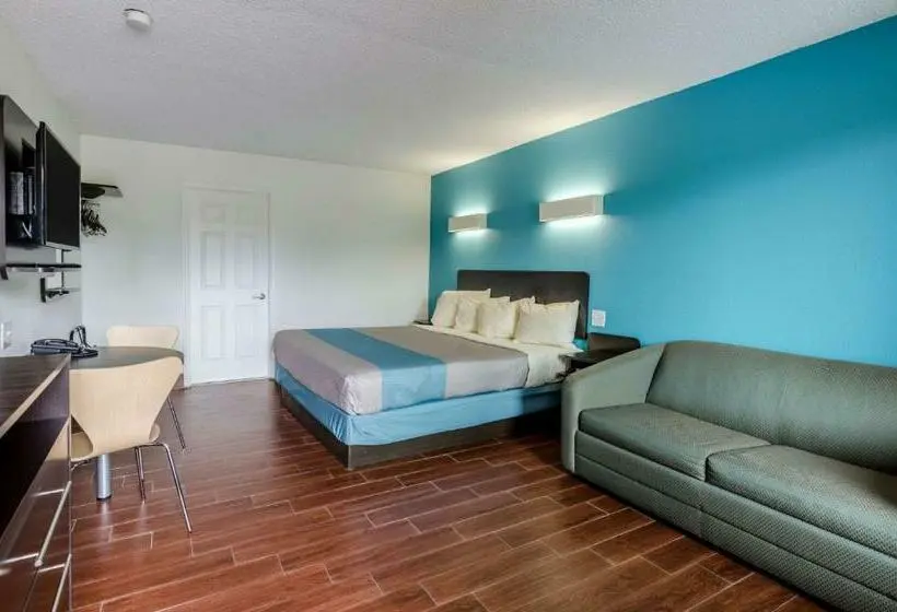 キングサイズベッドのスタンダードルーム, Motel 6 Lexington, Va