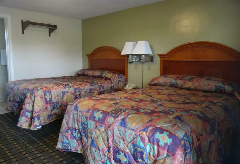 ２ダブルベッドのスタンダードルーム, Budget Inn Columbus