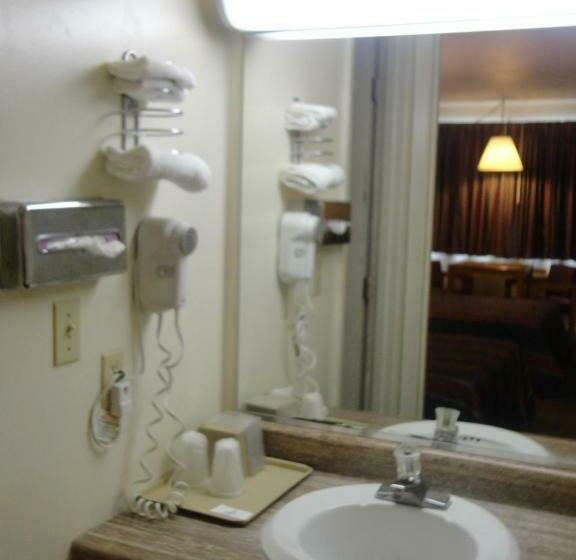 חדר אקונומי, Budget Inn Daleville