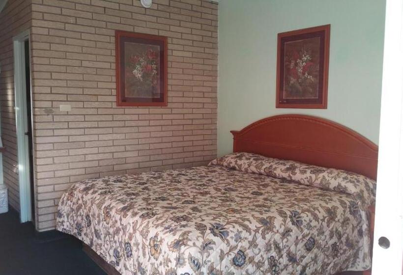غرفة قياسية سرير كينج, Budget Inn
