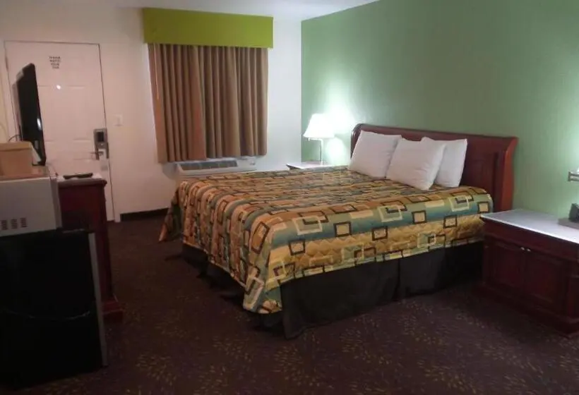 キングサイズベッドのデラックスルーム, Budget Inn Palmyra