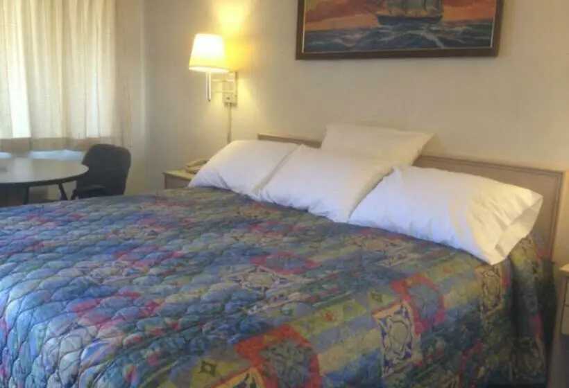 キングサイズベッドのスタンダードルーム, Economy Inn Alamogordo