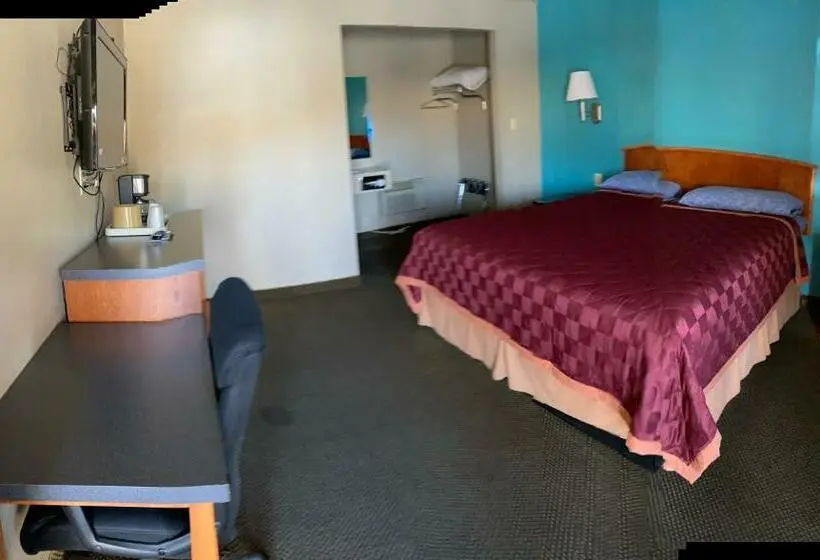 キングサイズベッドのスタンダードルーム, Lone Pine Budget Inn