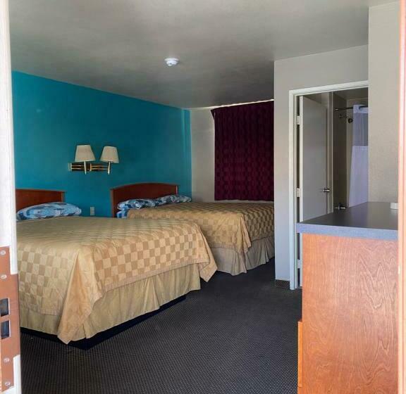 Номер Стандарт, Lone Pine Budget Inn