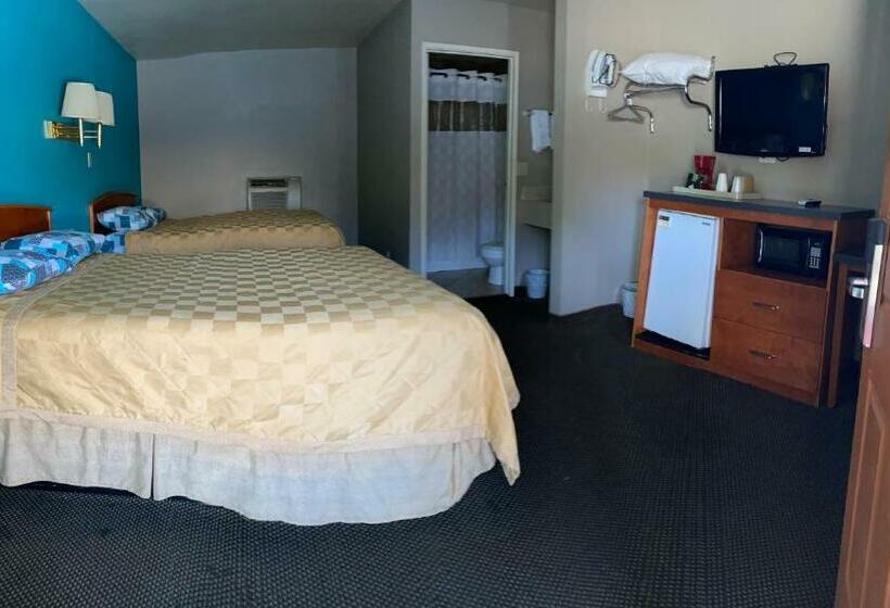 Номер Стандарт, Lone Pine Budget Inn