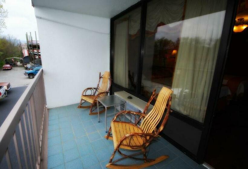 バルコニー付きスタンダードルーム, Rivergate Mountain Lodge