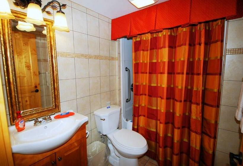 バルコニー付きスタンダードルーム, Rivergate Mountain Lodge