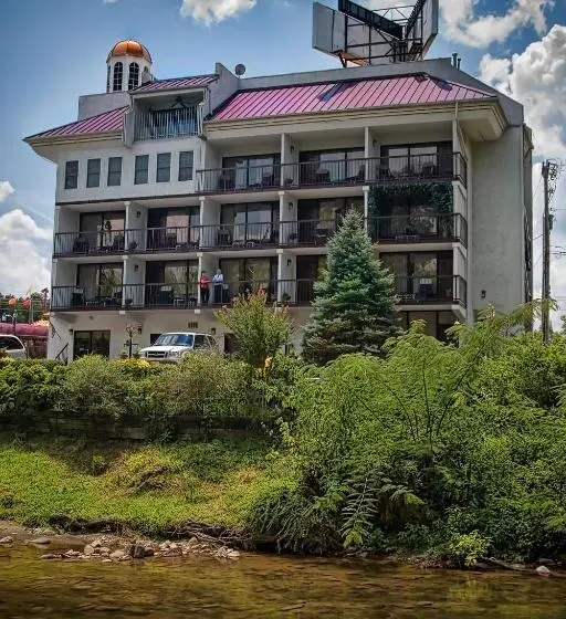 キングサイズベッドのスタンダードルーム, Rivergate Mountain Lodge