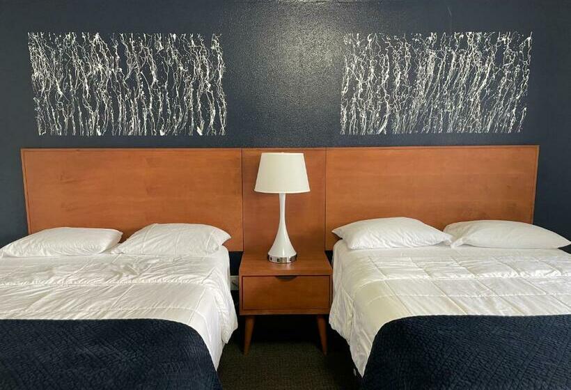 标准间, Starlite Resort