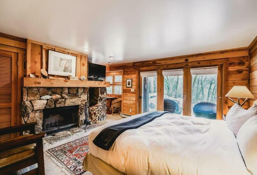 스탠다드 스튜디오, Sundance Mountain Resort