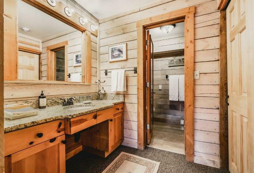 스탠다드 스튜디오, Sundance Mountain Resort