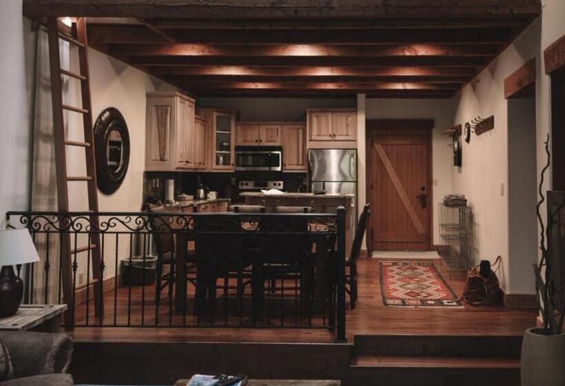 스위트, Sundance Mountain Resort