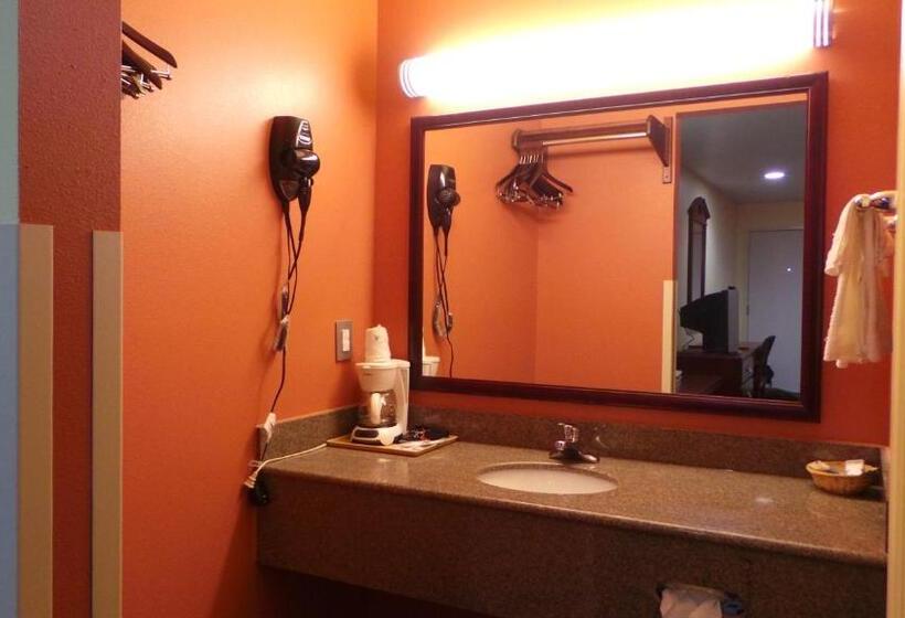 חדר סטנדרט עם ג'קוזי, Theroff S Motel