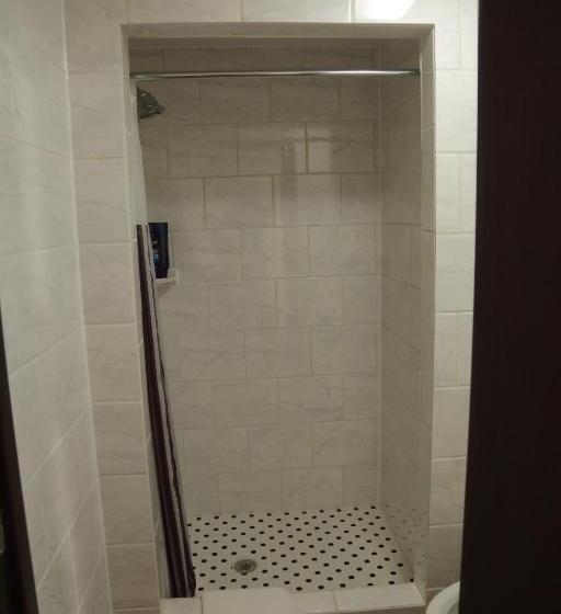 חדר סטנדרט עם ג'קוזי, Theroff S Motel